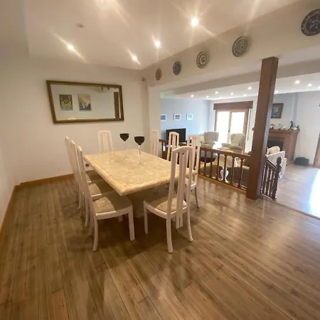 Villa Chalet Independente Con Salón De Juegos Y Jacuzzi Guadalajara