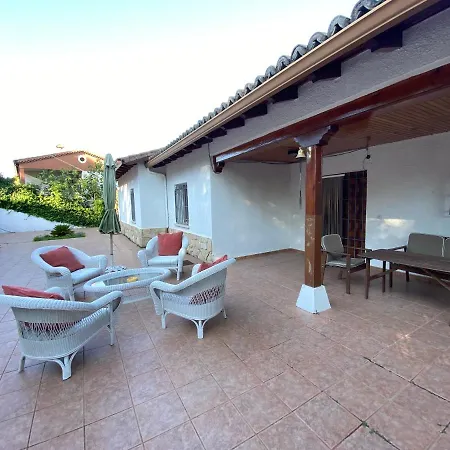 Villa Chalet Independente Con Salón De Juegos Y Jacuzzi